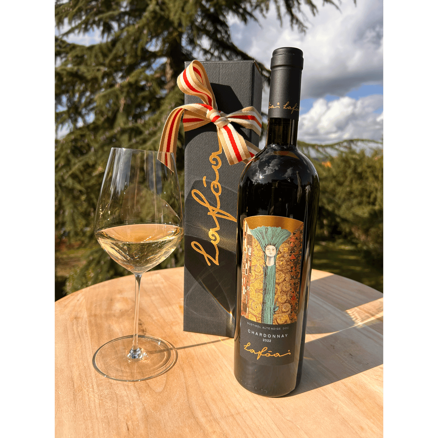 Geschenkbox LAFOA Chardonnay - Premium Weißwein aus Südtirol der Kellerei Schreckbichl