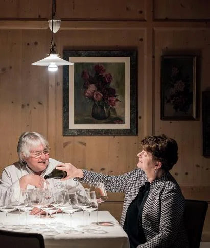 Margot und Herbert Hintner im Gasthaus zur Rose in Eppan