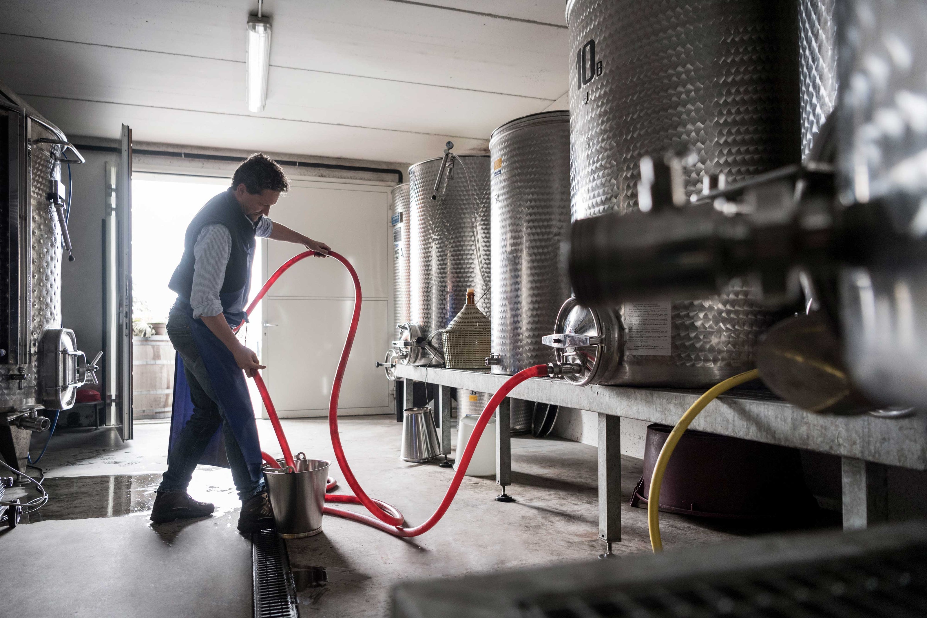 Weingut Schloss Plars Andreas Theiner im Weinkeller Algund bei Meran
